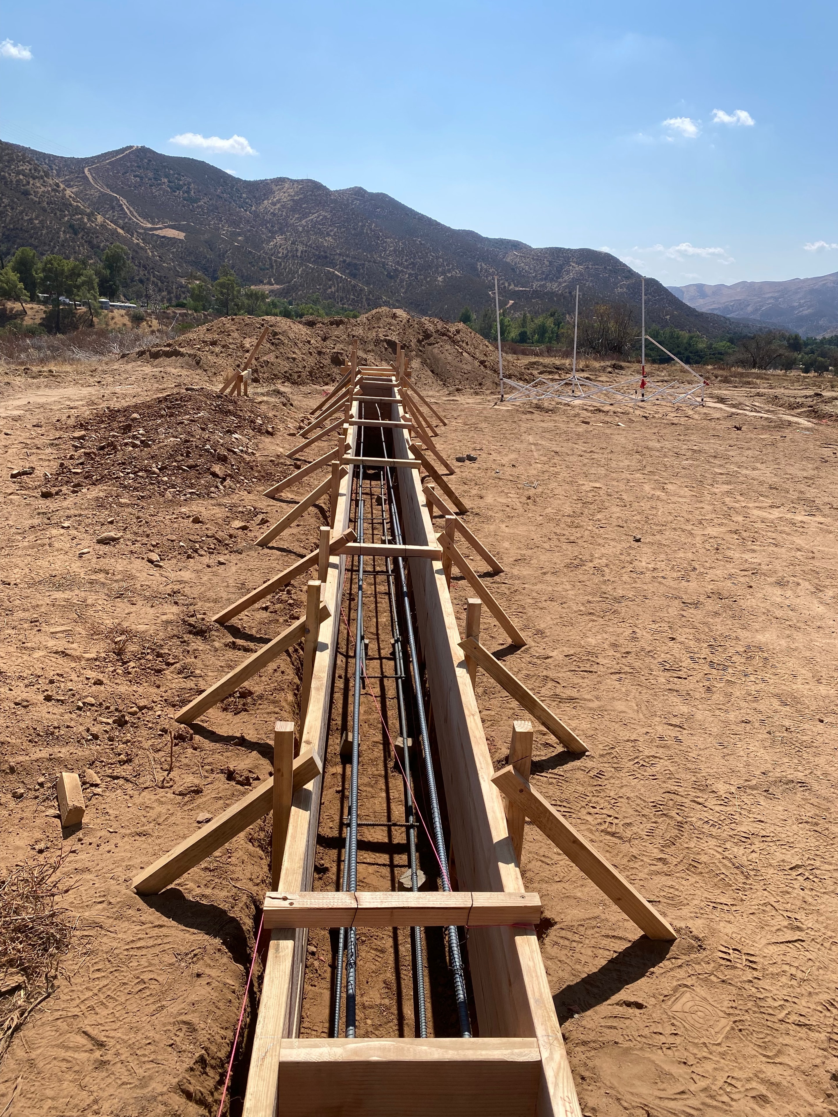 Concrete foundation footing with rebar reinforcement by Concrete Etc., Inc. in Santa Clarita, CA