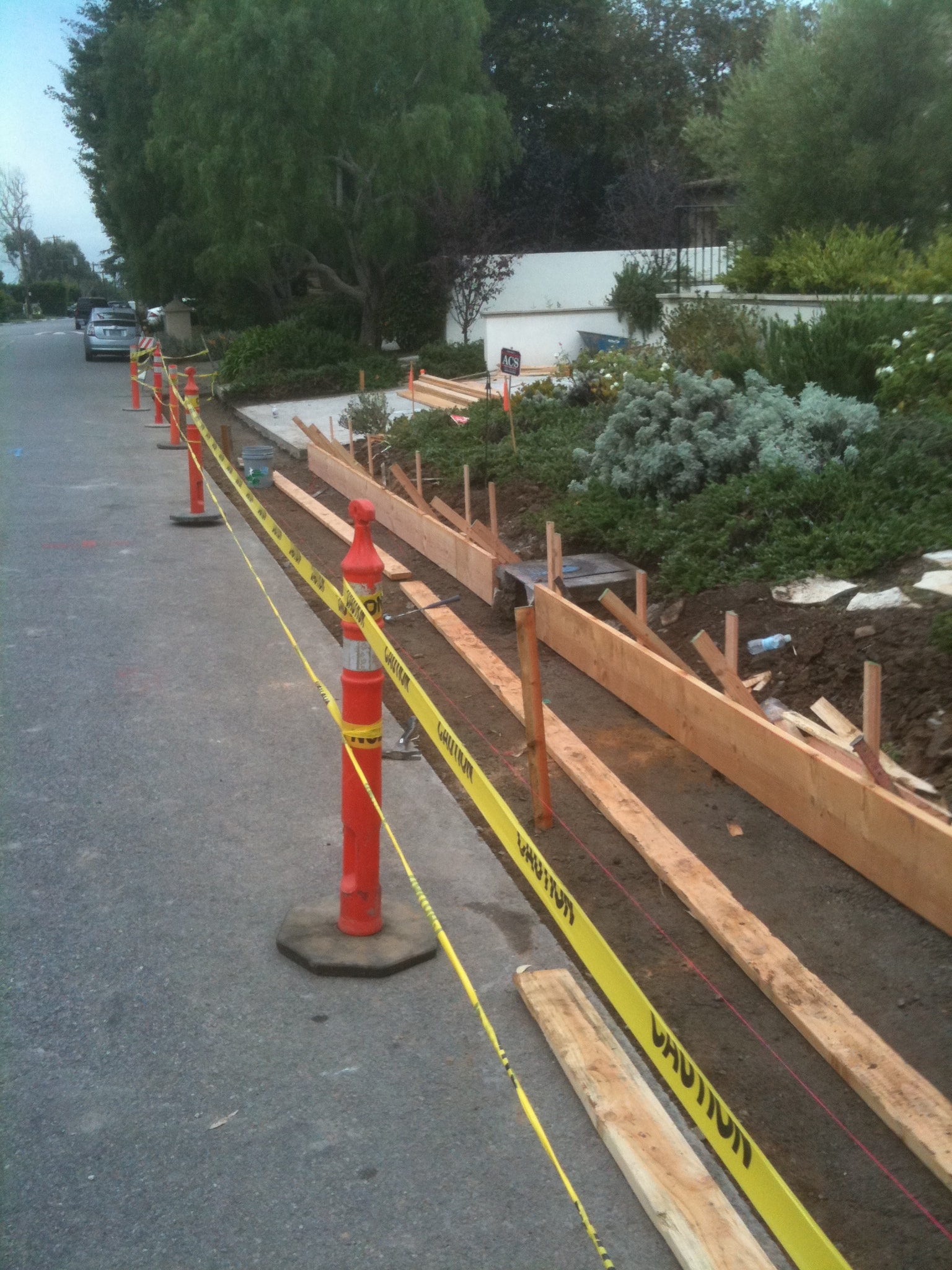 Public works curb and gutter formwork in Los Angeles County by Concrete Etc., Inc.