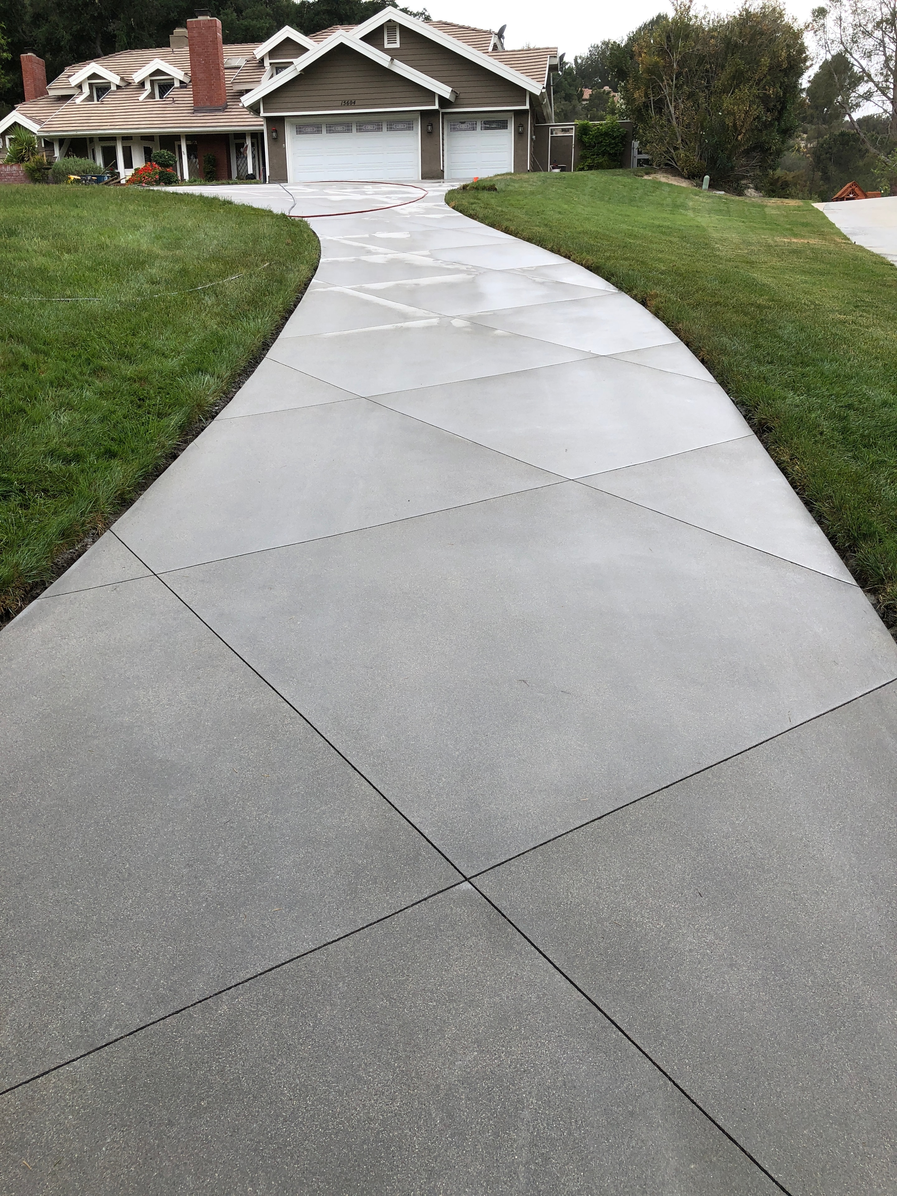 Concrete driveway with sand finish and score lines, Santa Clarita